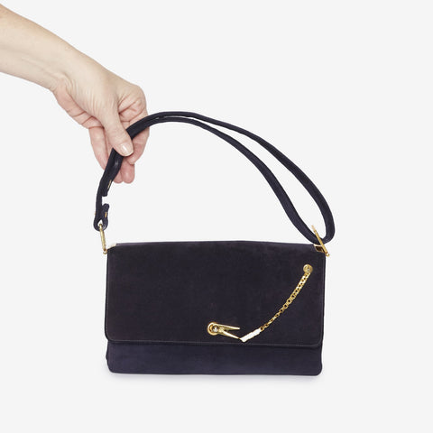 Vintage handbags near me on sale
